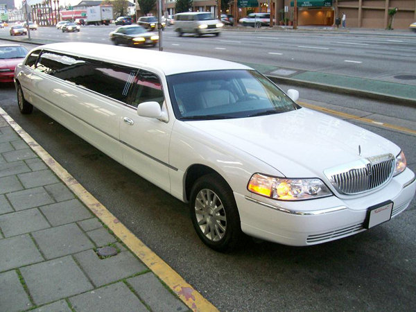 Nashville 8 Passenger Limo